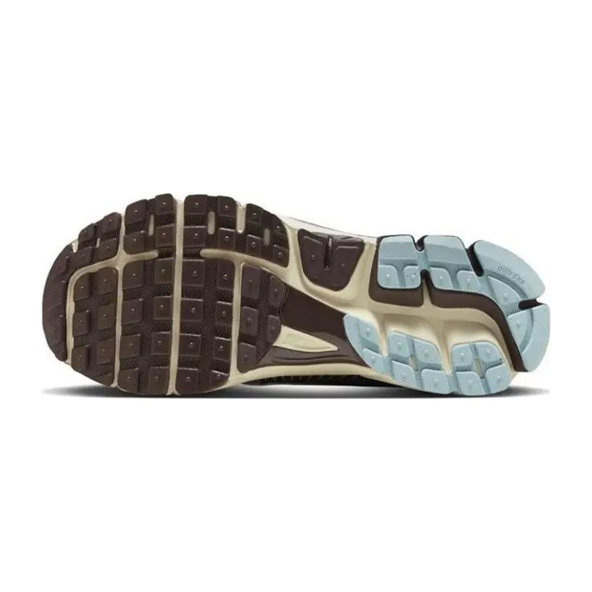 Nike Air Zoom Vomero 5 Brown
