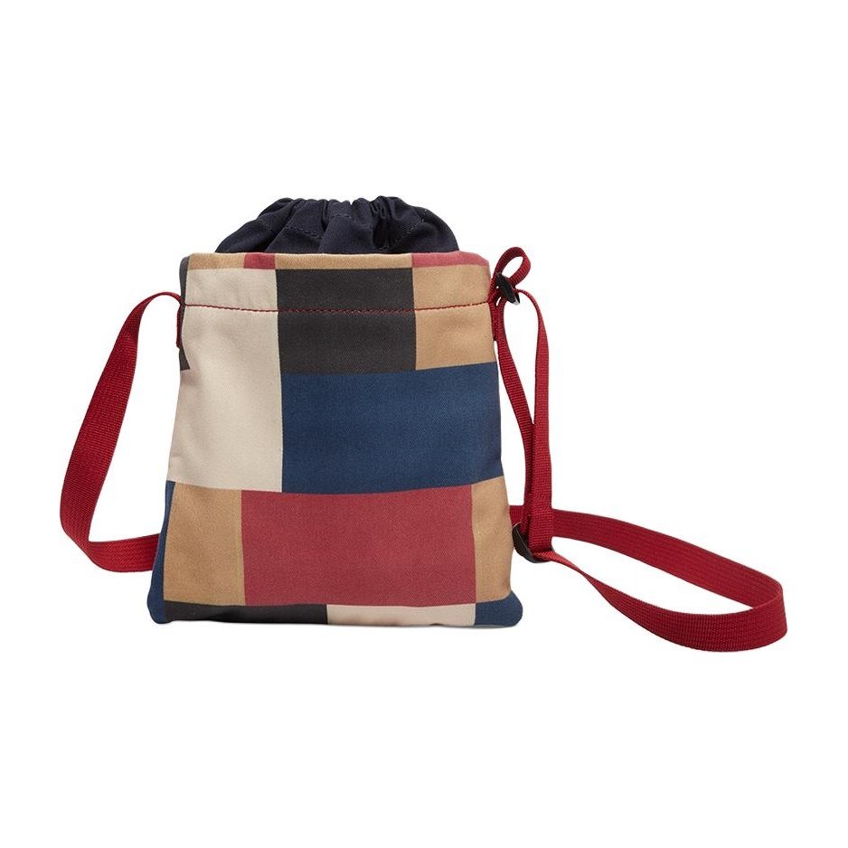 Levis Red™
