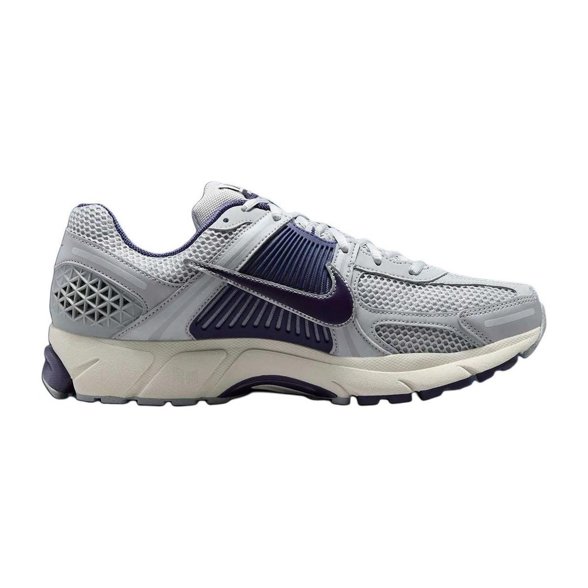 Nike Air Zoom Vomero 5 "Yankees"