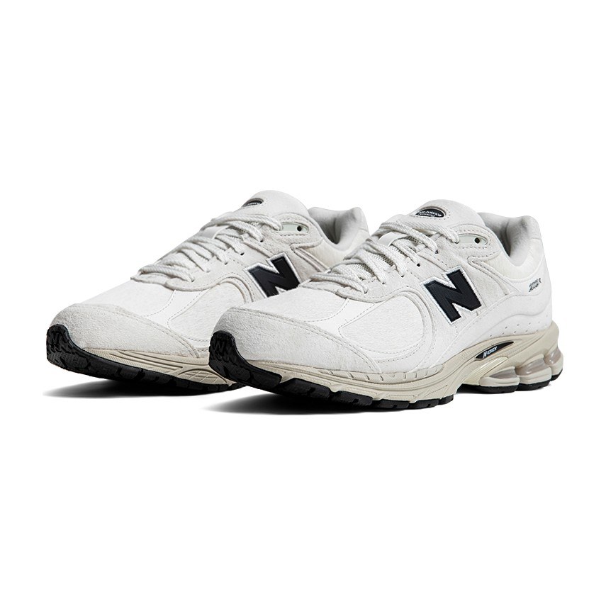 New Balance 2002R Beige