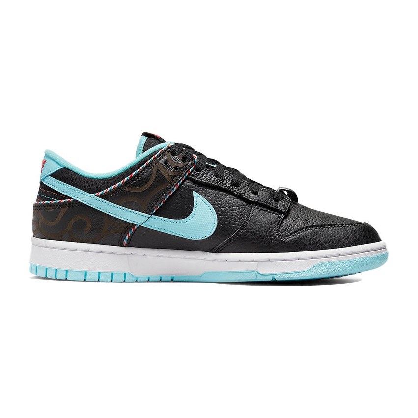 Nike Dunk Low Retro SE "Barber Shop"