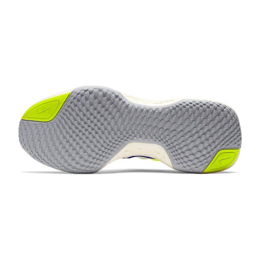 Nike Invincible Run 1 Flyknit