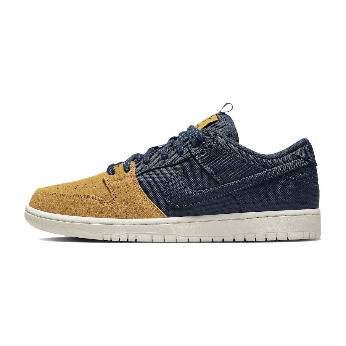 Nike Dunk SB "Midnight Navy/Desert Ochre"