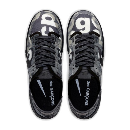 CDG x Nike Dunk Low