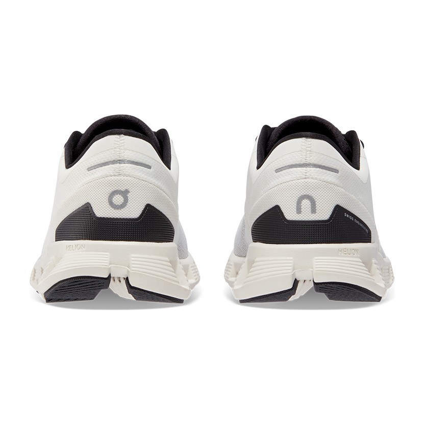 On Cloud X 3 White Black