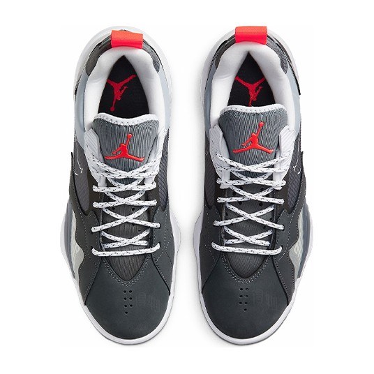 Jordan Zoom 92