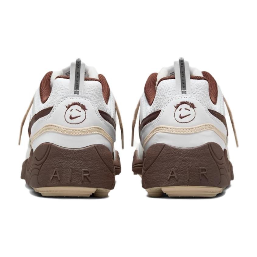 Travis Scott x Nike ZOOM Field JAXX "White/Light Chocolate"