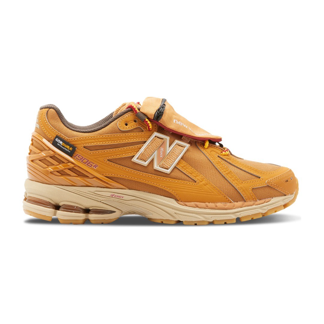 New Balance 1906R Beige
