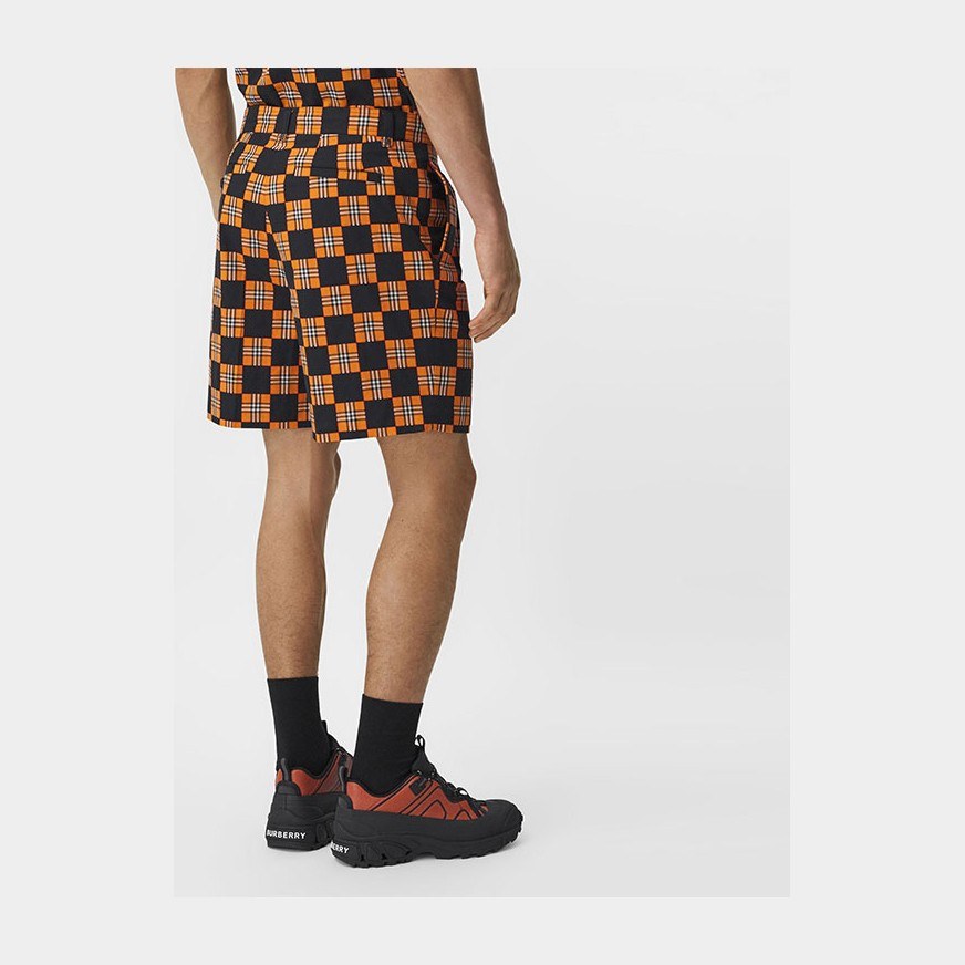 Burberry Shorts SS21