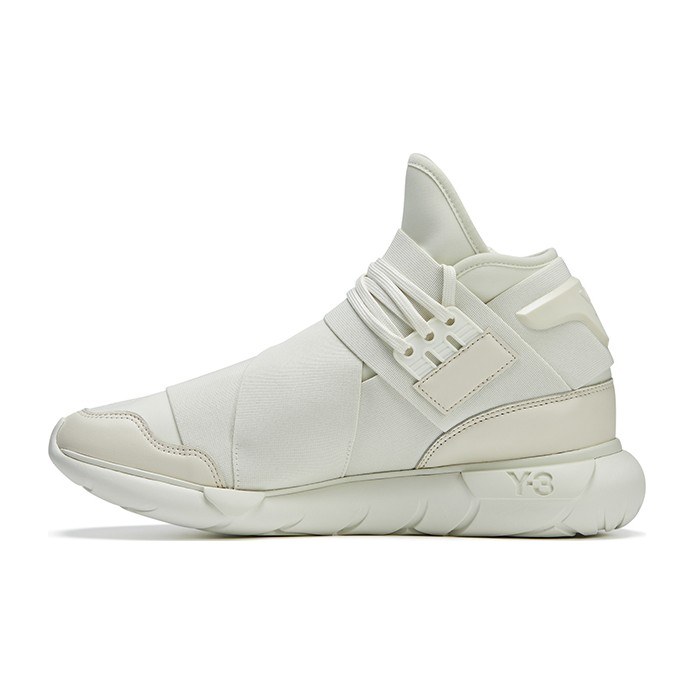 Y-3 Qasa