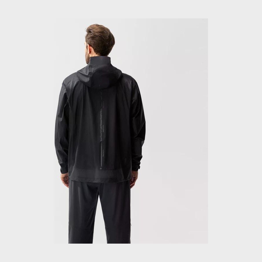 HELLY HANSEN