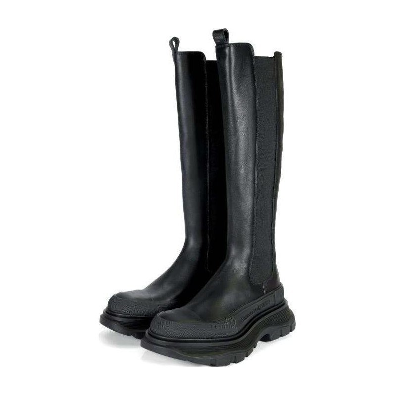 Alexander McQueen Chelsea Boots
