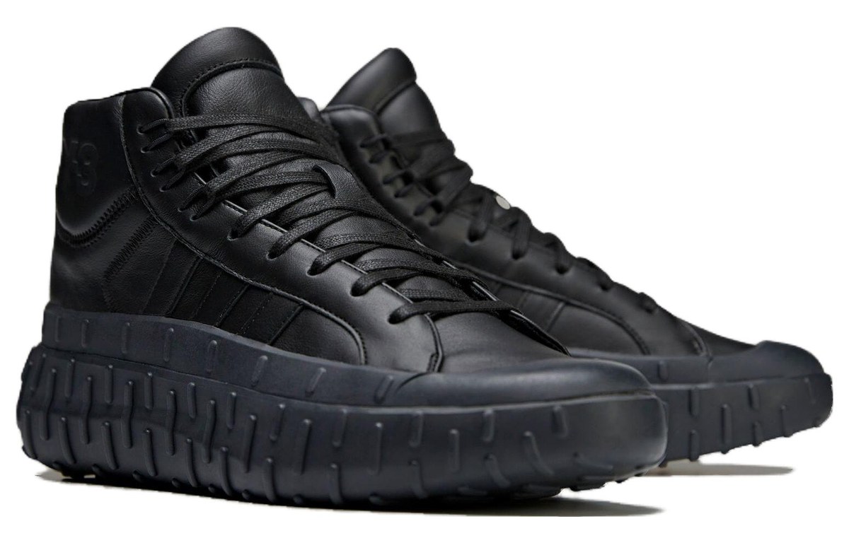 Y-3 GR.1P