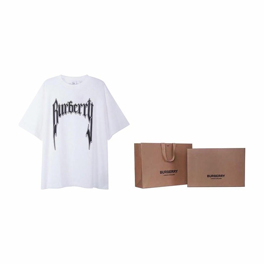 Burberry SS23 White