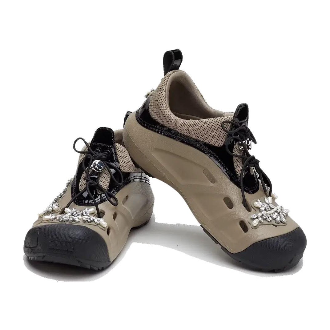 SIMONE ROCHA x Crocs Quick Trail Brown Black