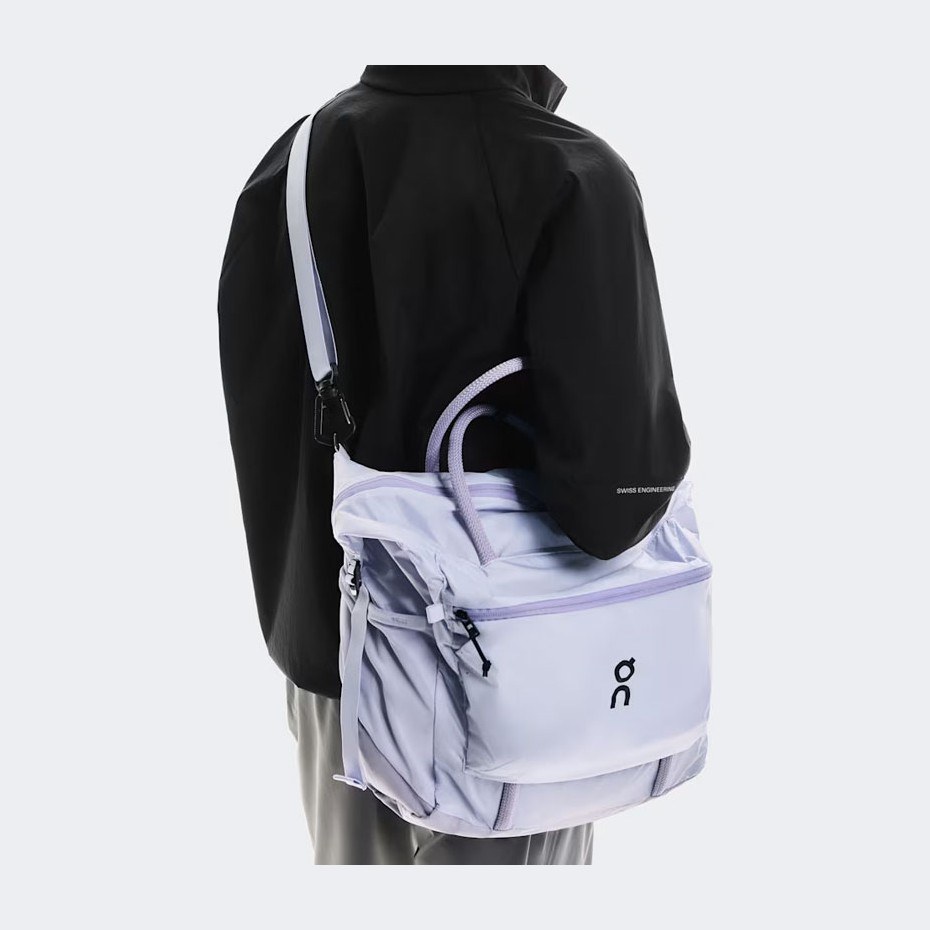 On 35L Lite Tote Bag