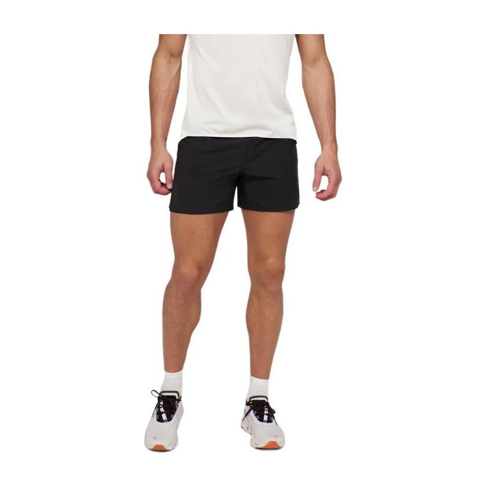 On Essential Shorts