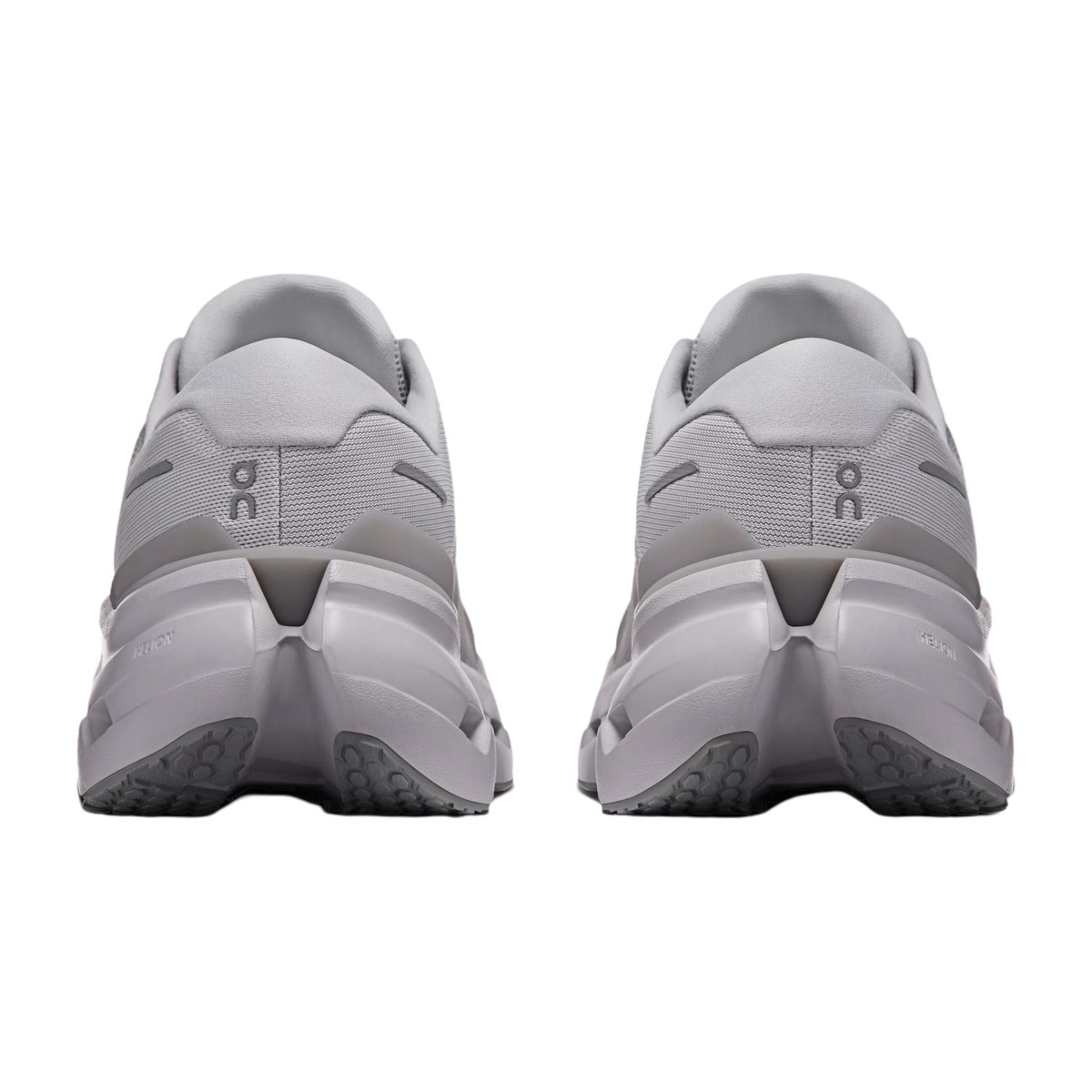 On Cloudrunner 3