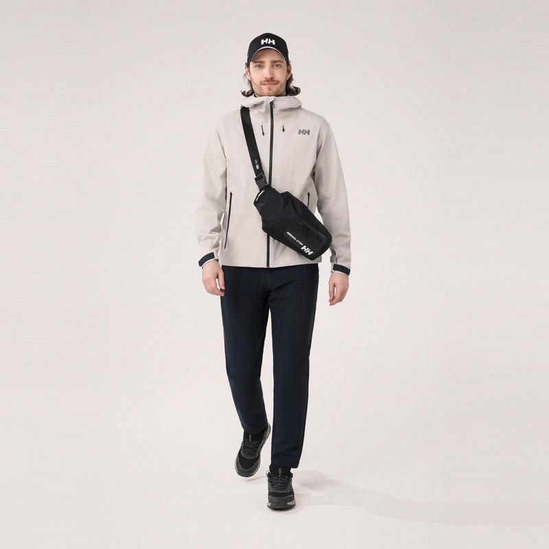 HELLY HANSEN