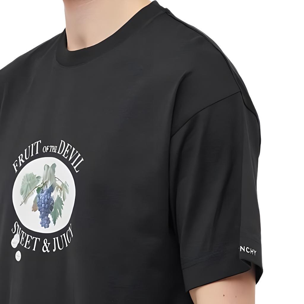 GIVENCHY T