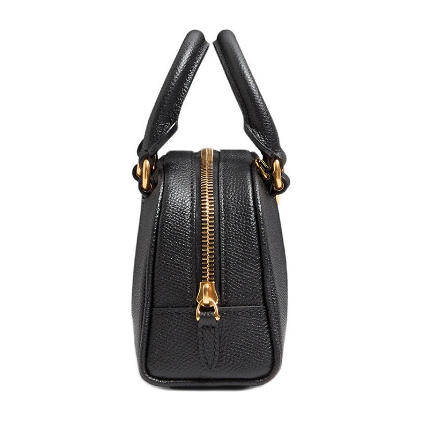 Valentino VLogo Signature