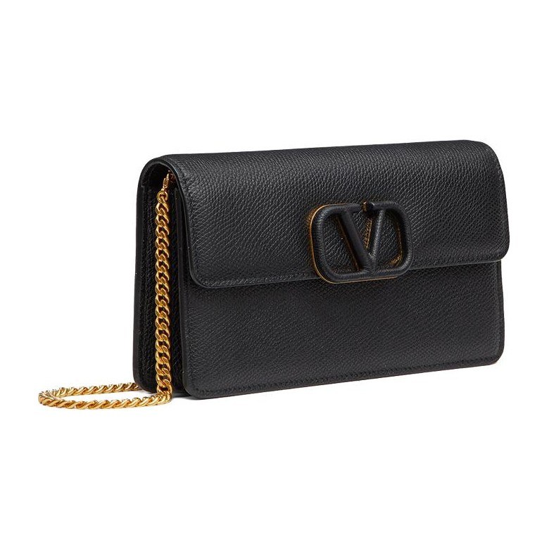 Valentino Vlogo Signature