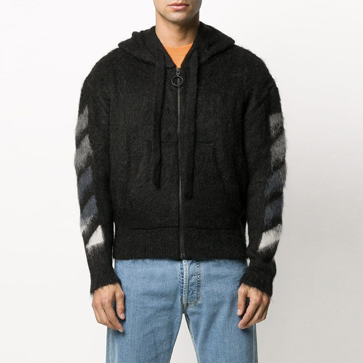 OFF-WHITE