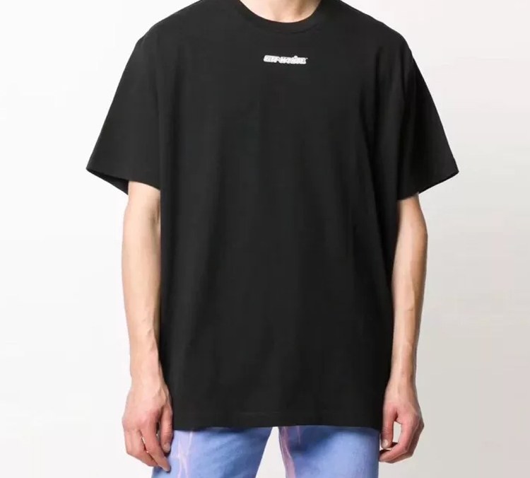 OFF-WHITE T