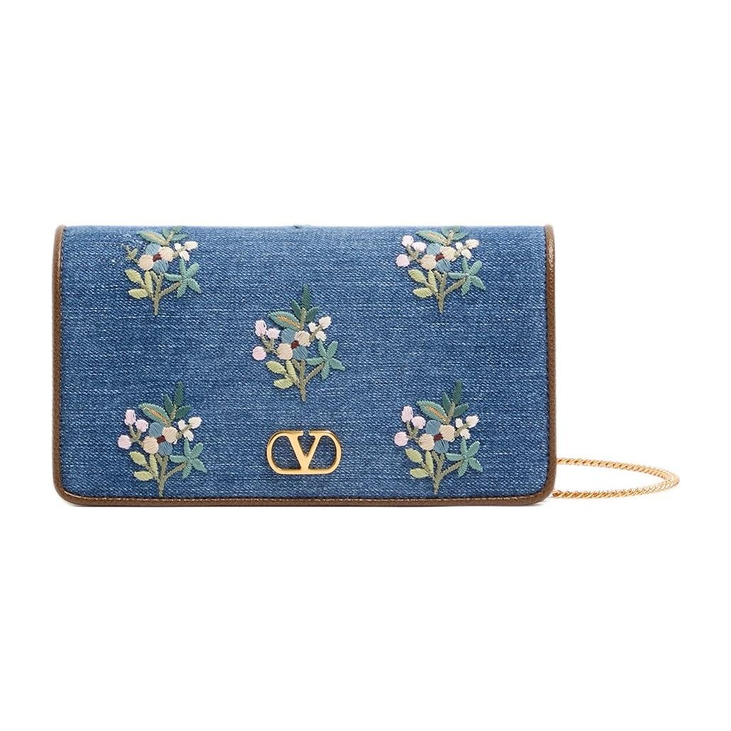 Valentino VLogo Signature