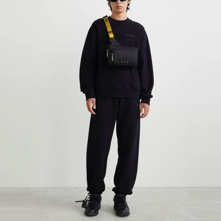OFF-WHITE