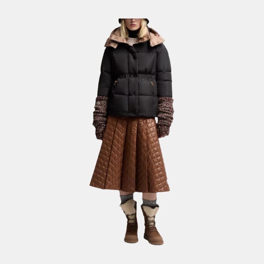 Moncler Agneux Square-Quilted Hooded Short Down Jacket
