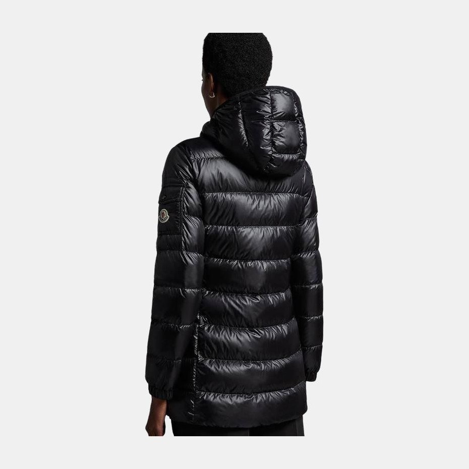 Moncler SS22 Glements