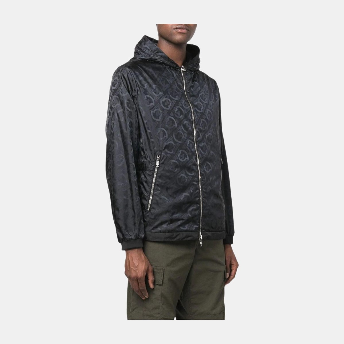 Moncler FW22 Logo