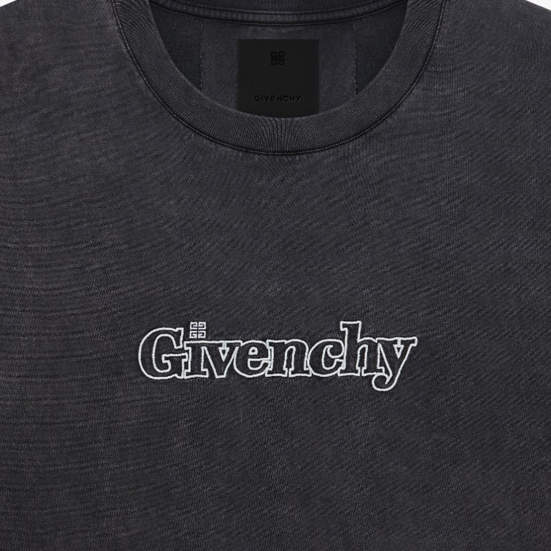 Givenchy T