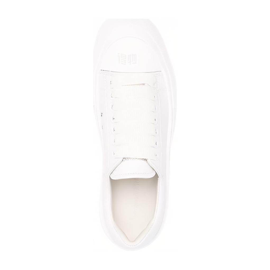 Alexander McQueen Deck