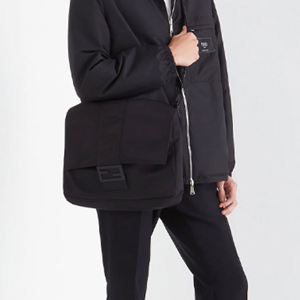 FENDI SS22 logo