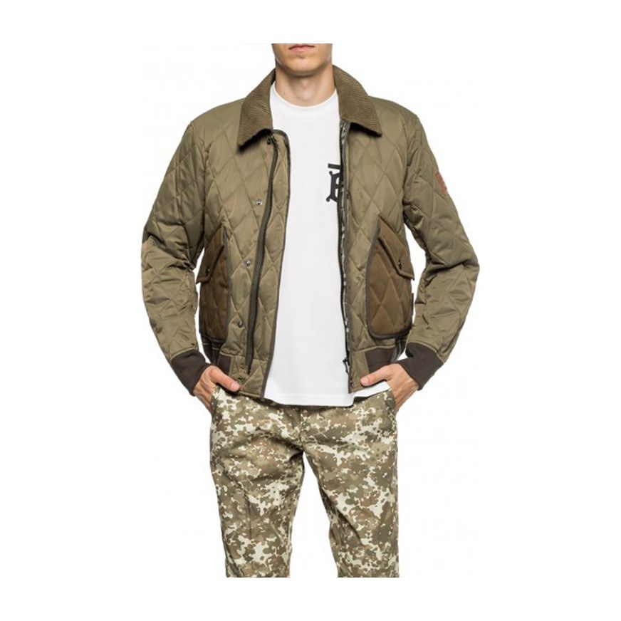 Burberry Series TB T