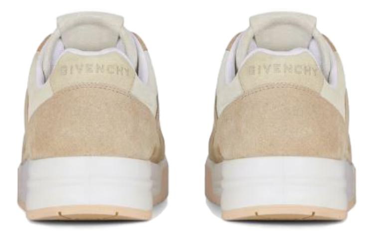 GIVENCHY G4