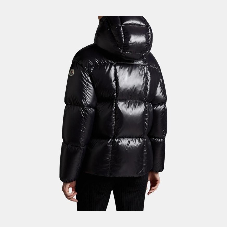 Moncler Parana Logo