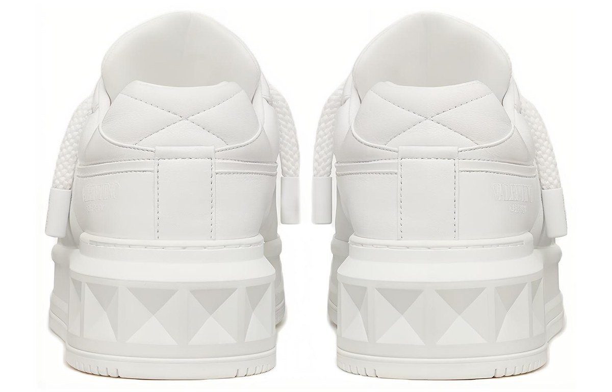 Valentino One Stud White