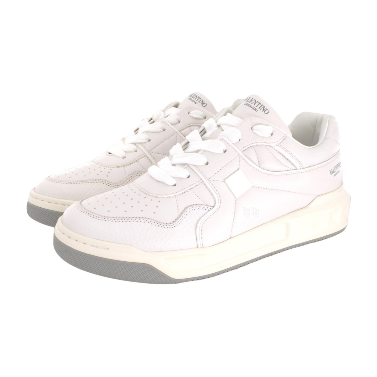 Valentino One Stud White