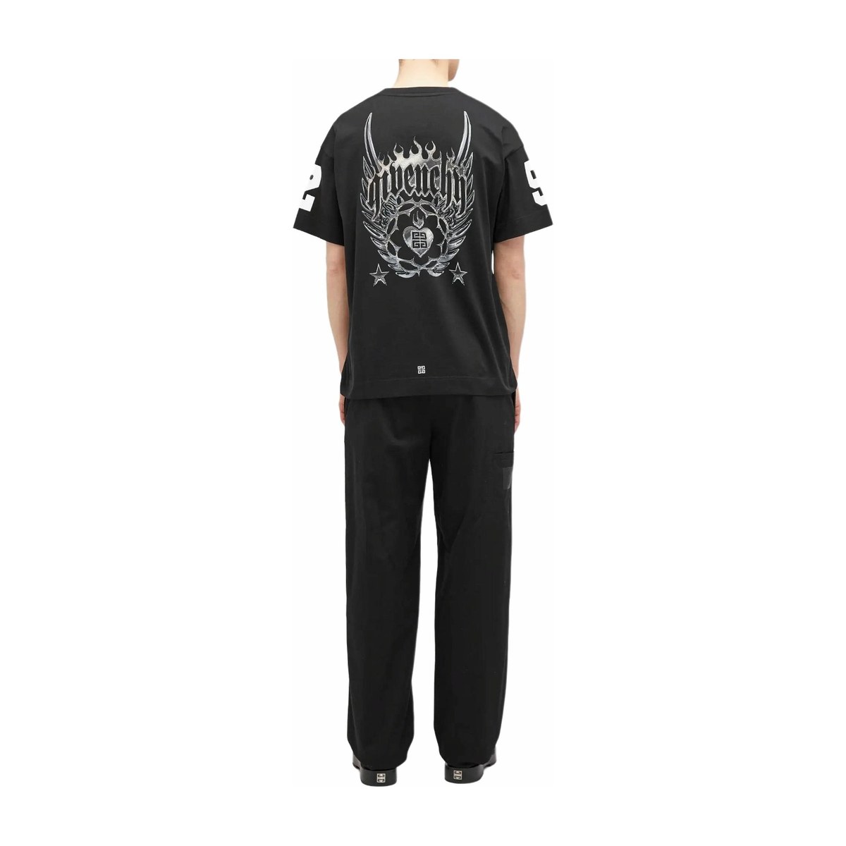 GIVENCHY T