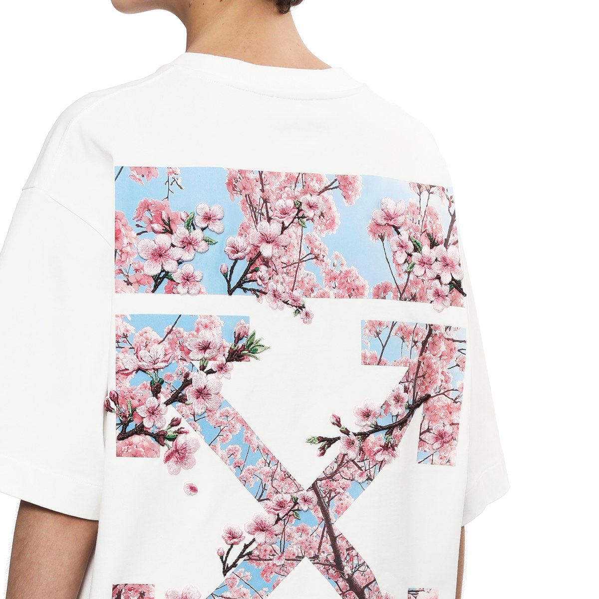 OFF-WHITE T