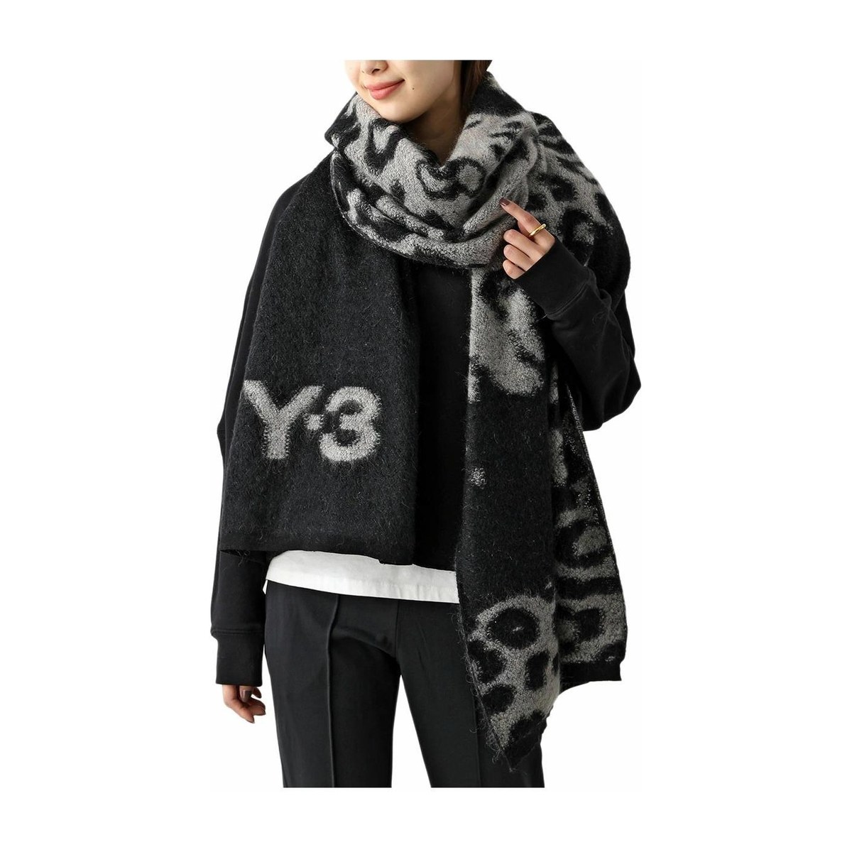 Y-3