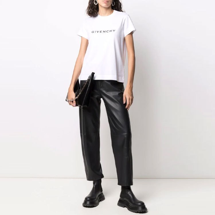 GIVENCHY LogoT