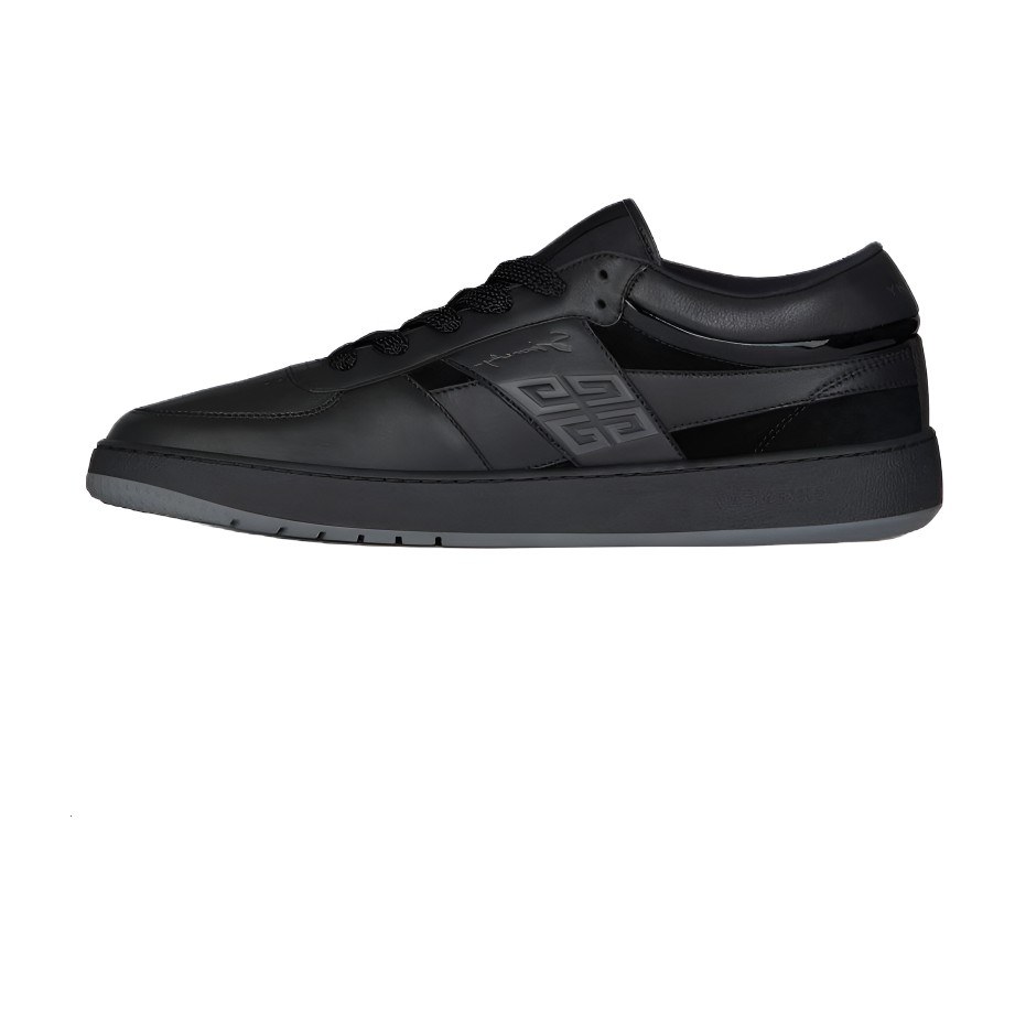 GIVENCHY