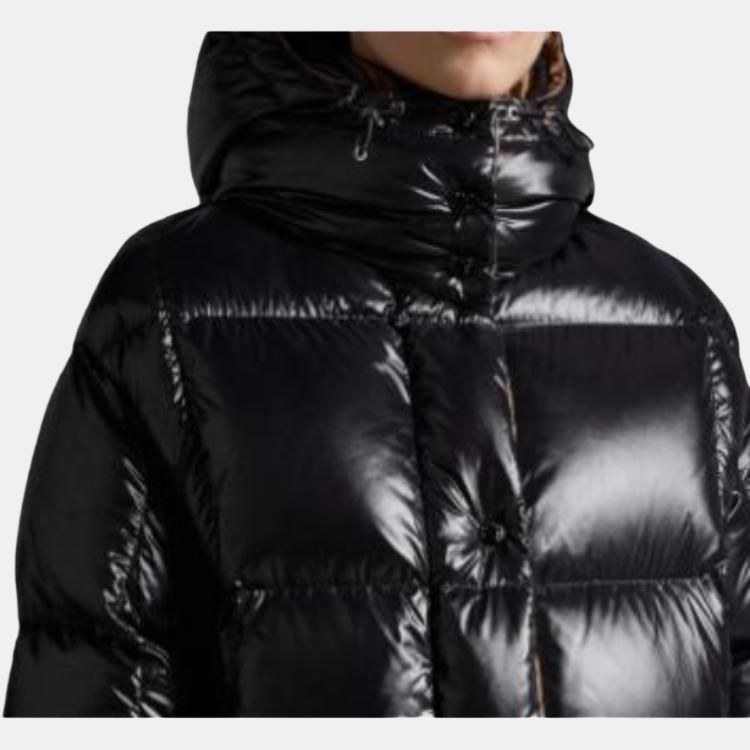 Moncler Parana Logo