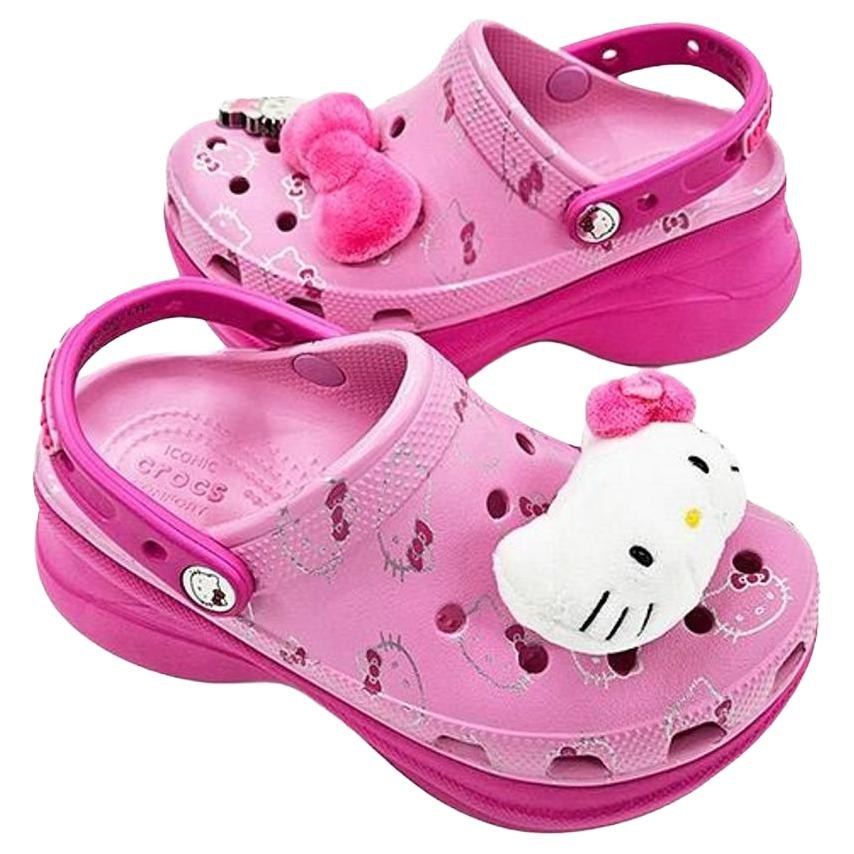 Crocs Hello Kitty Bay Clog Pink