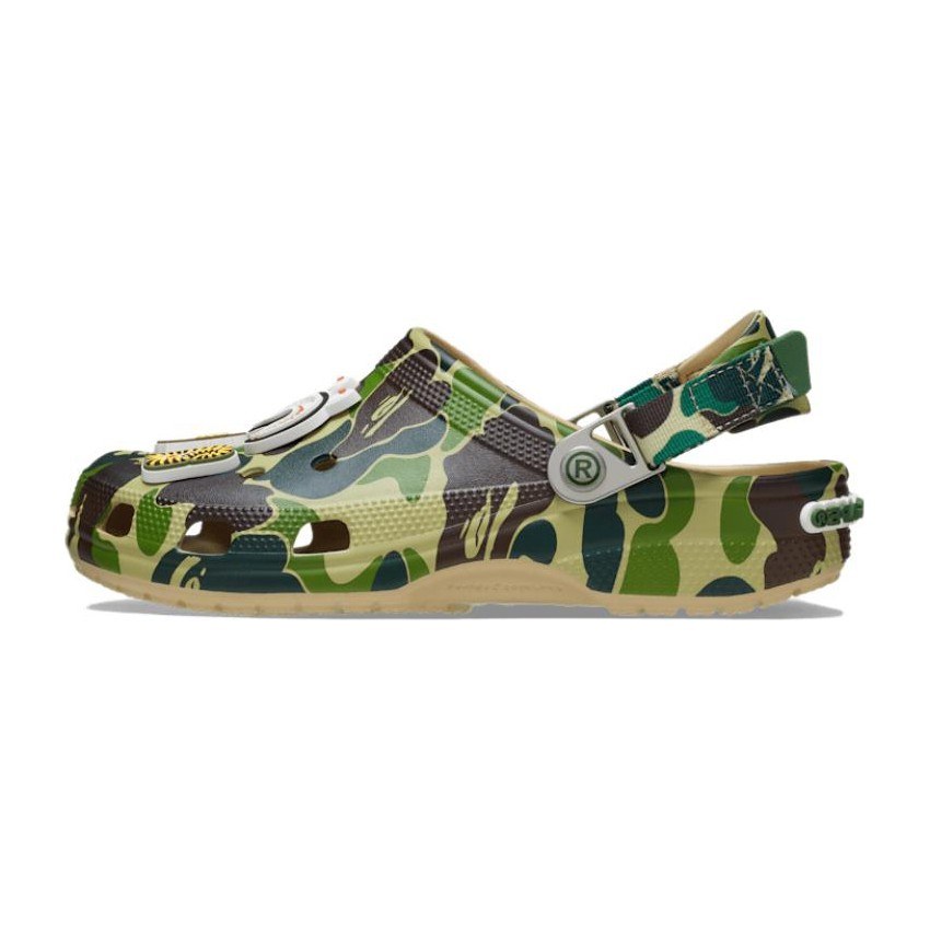 A BATHING APE x Crocs Classic Clog Camo