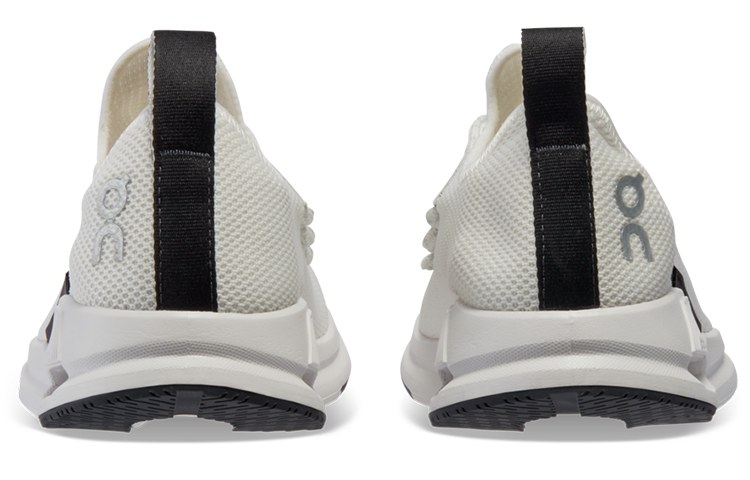 On Cloudeasy White Black